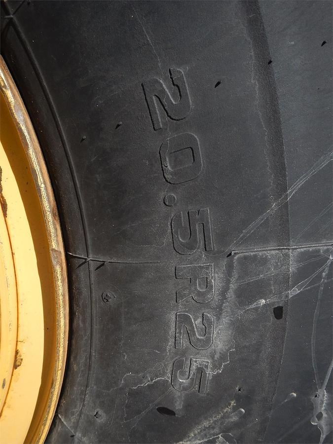 Used 2017 DEERE 624KII