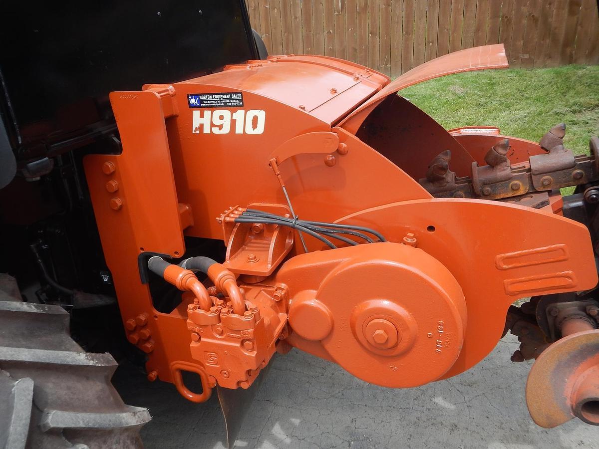 Used 2002 DITCH WITCH RT115H