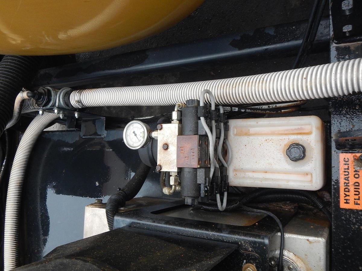 Used 2020 VAC TRON CV573GT