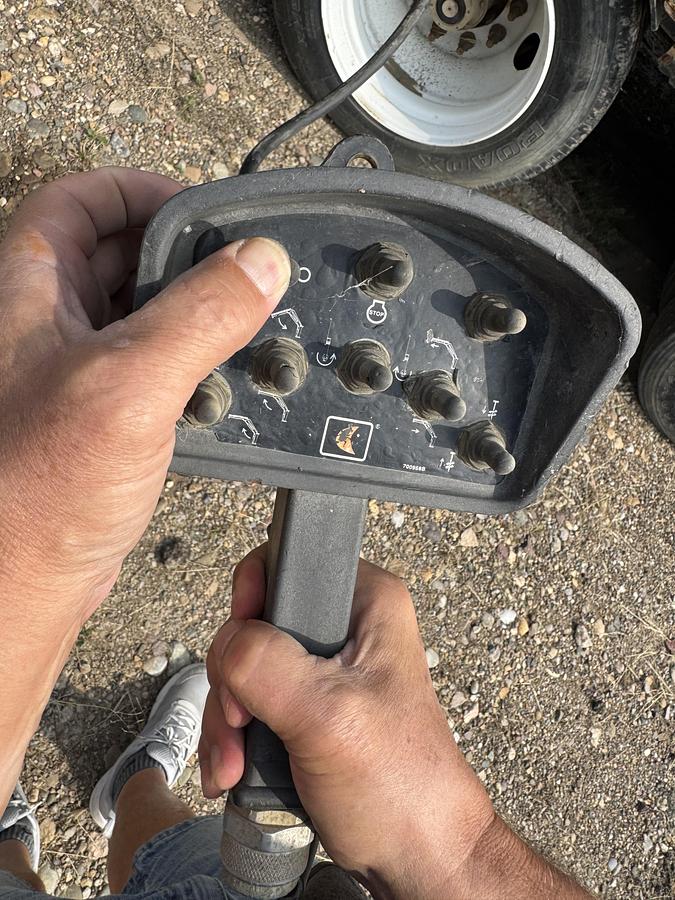 Used 2006 DITCH WITCH JT8020 Mach 1