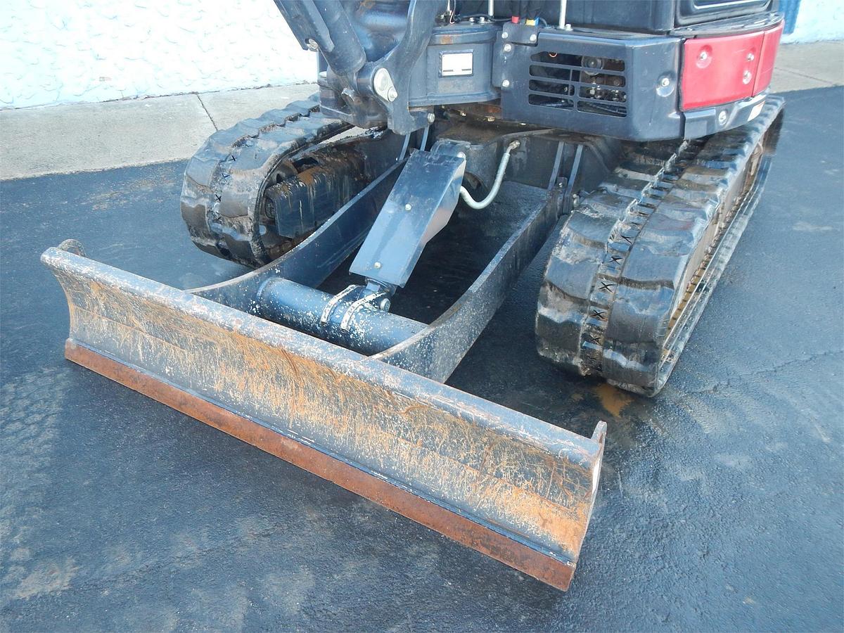 Used 2021 YANMAR SV40