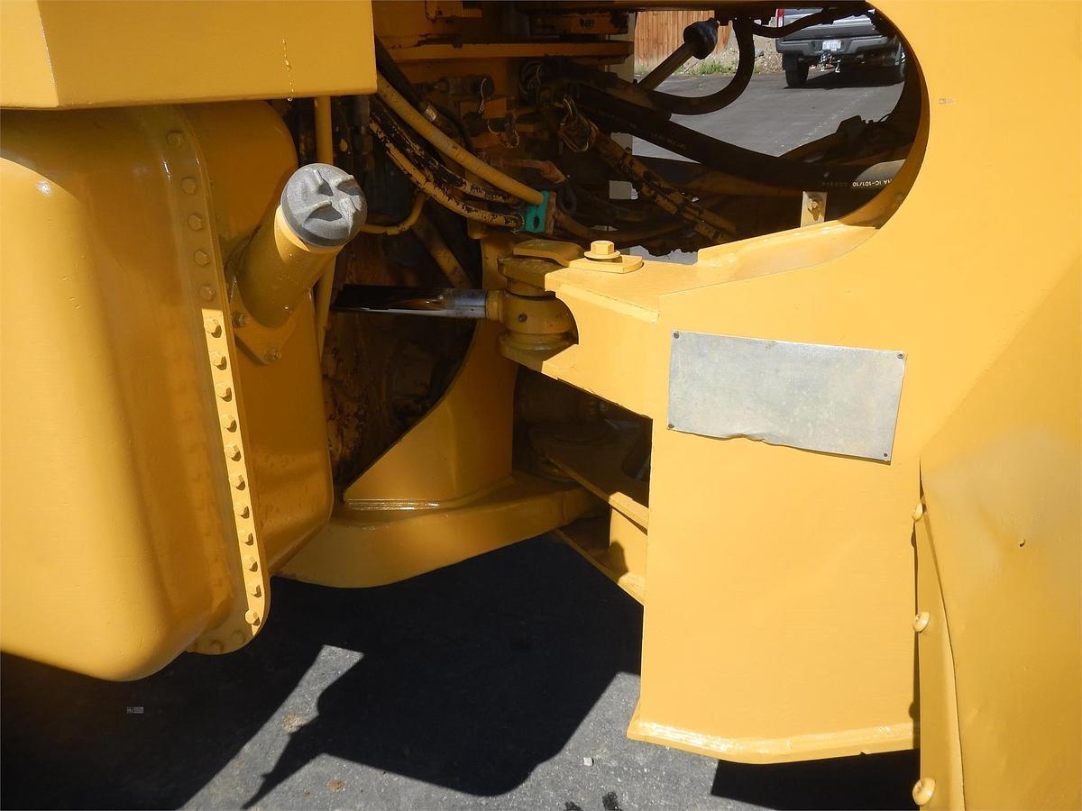Used 1994 CATERPILLAR 950 II