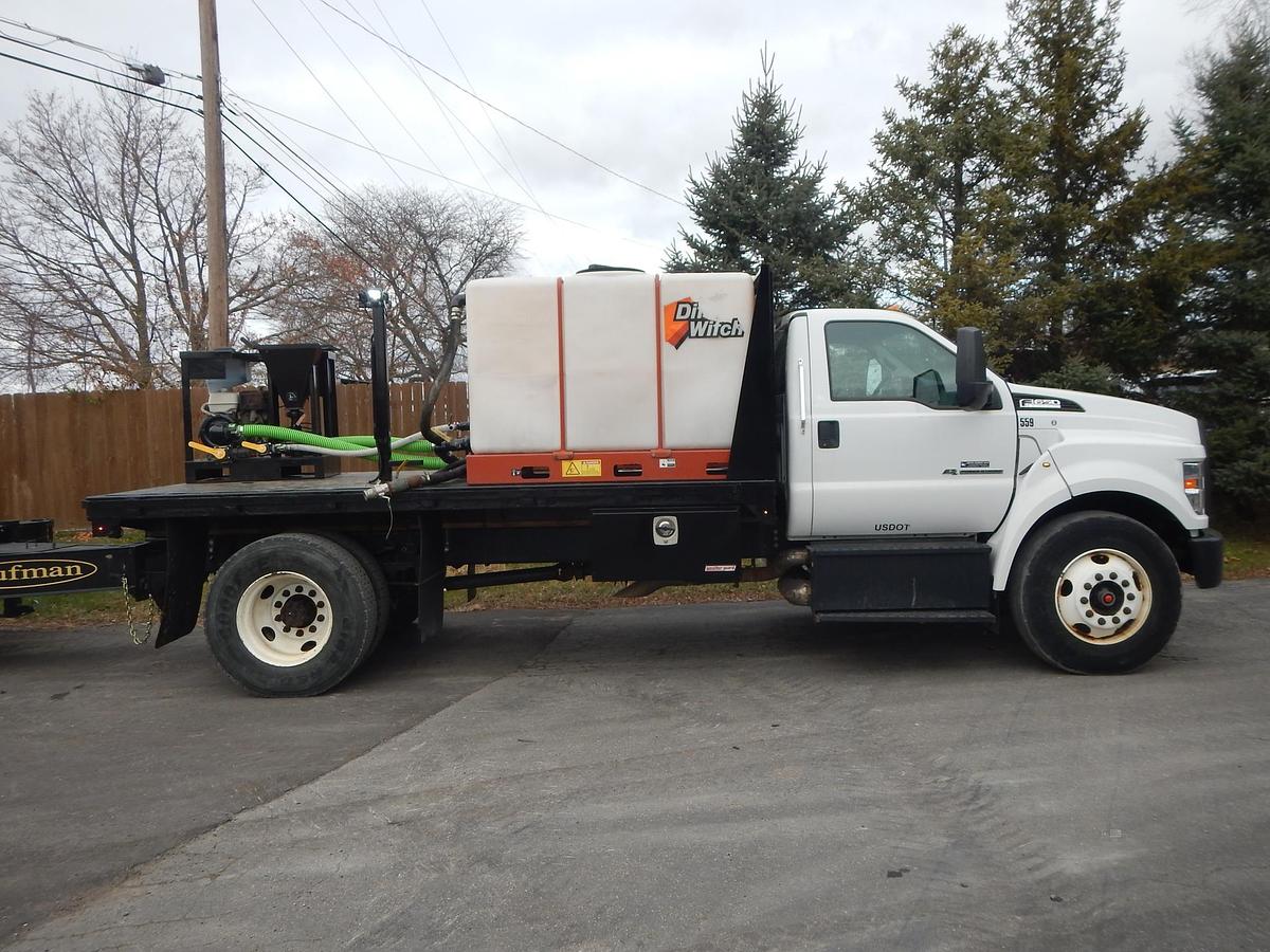 Used 2019 DITCH WITCH JT20