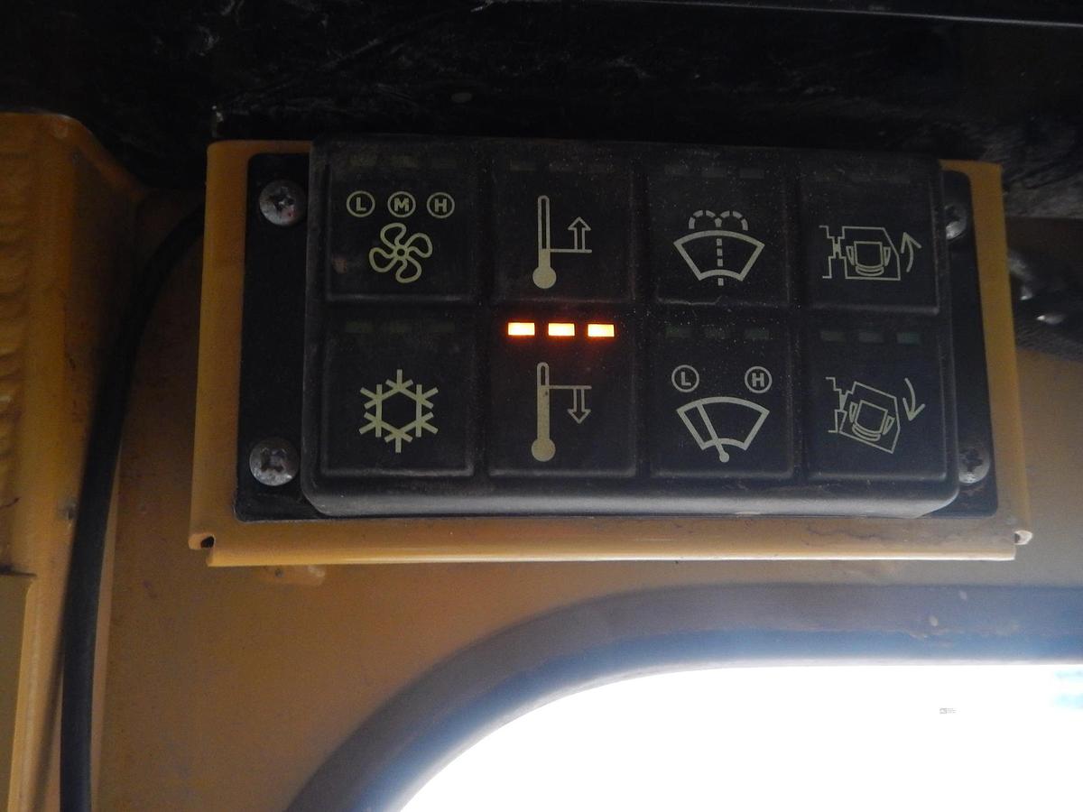 Used 2015 VERMEER NAVIGATOR D36X50 SERIES II