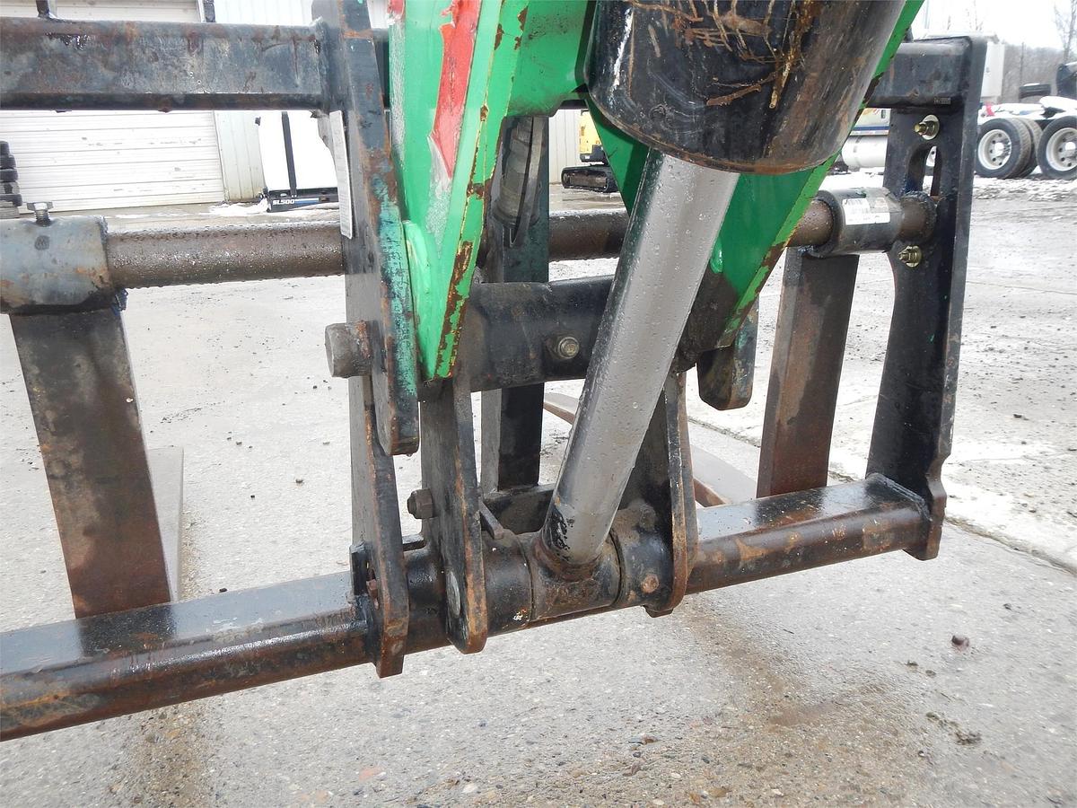 Used 2013 SKY TRAK 10054