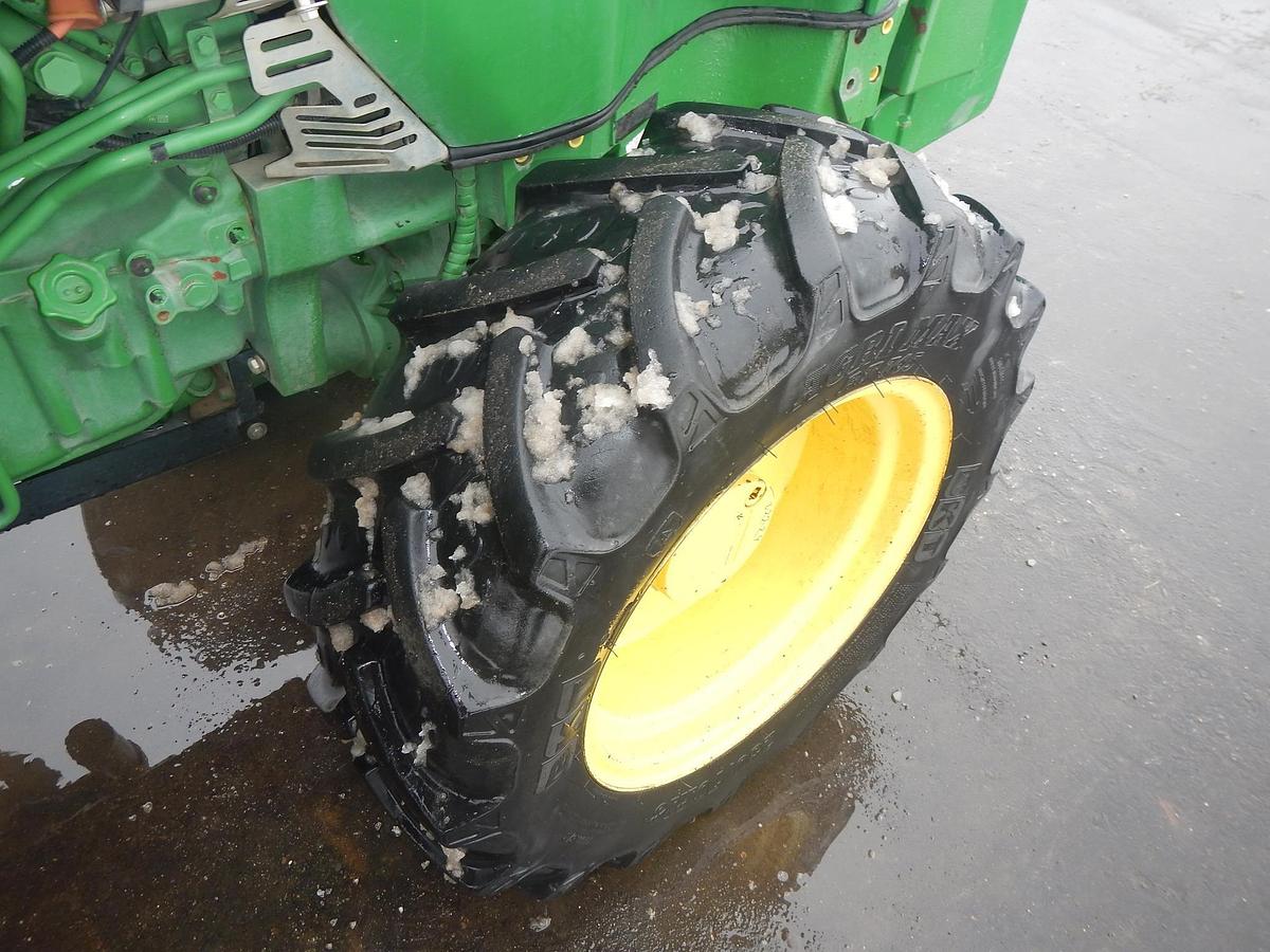 Used 2021 JOHN DEERE 5075GN