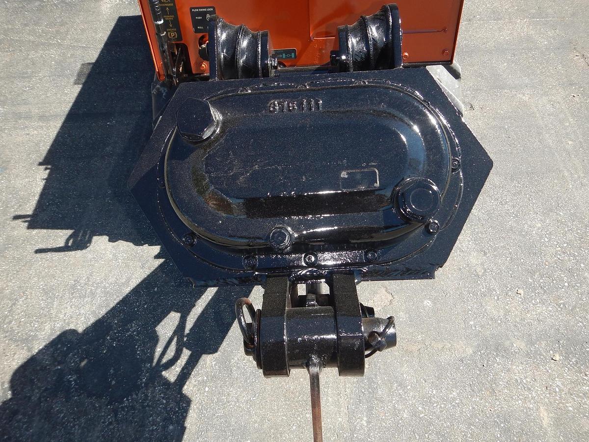 Used 1999 DITCH WITCH 255SX