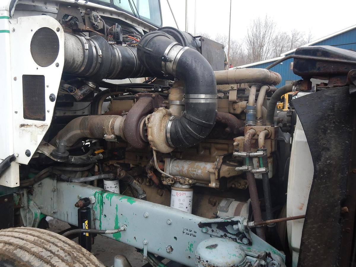 Used 2000 VERMEER DT750