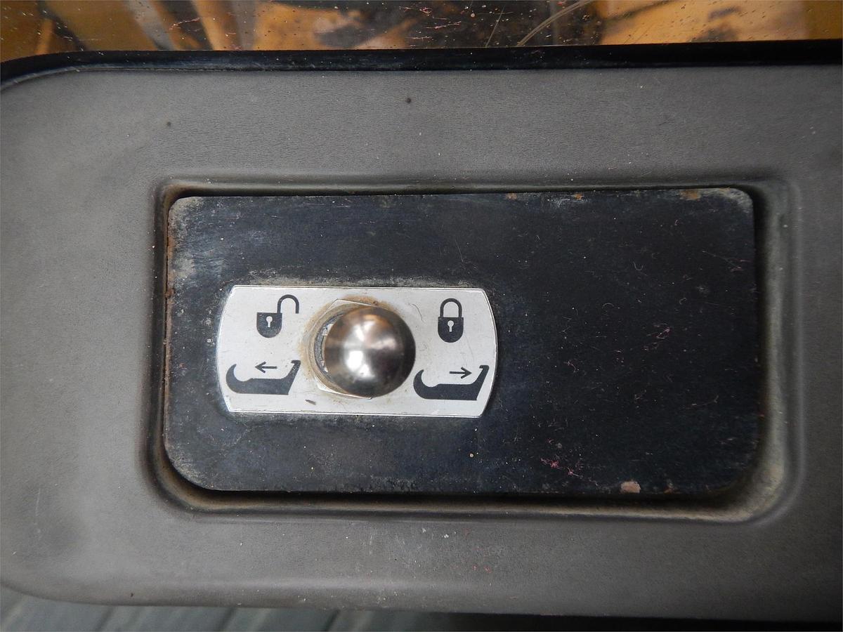 Used 2005 CATERPILLAR 312CL