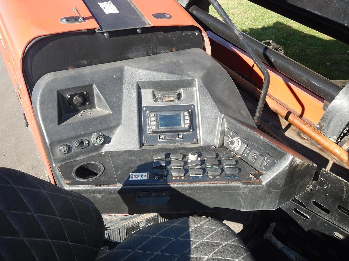 Used 2014 DITCH WITCH JT3020AT