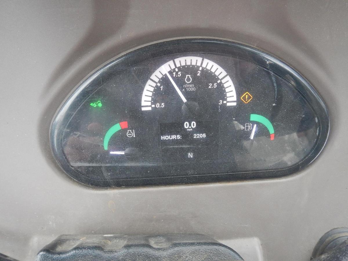 Used 2021 JOHN DEERE 5075GN