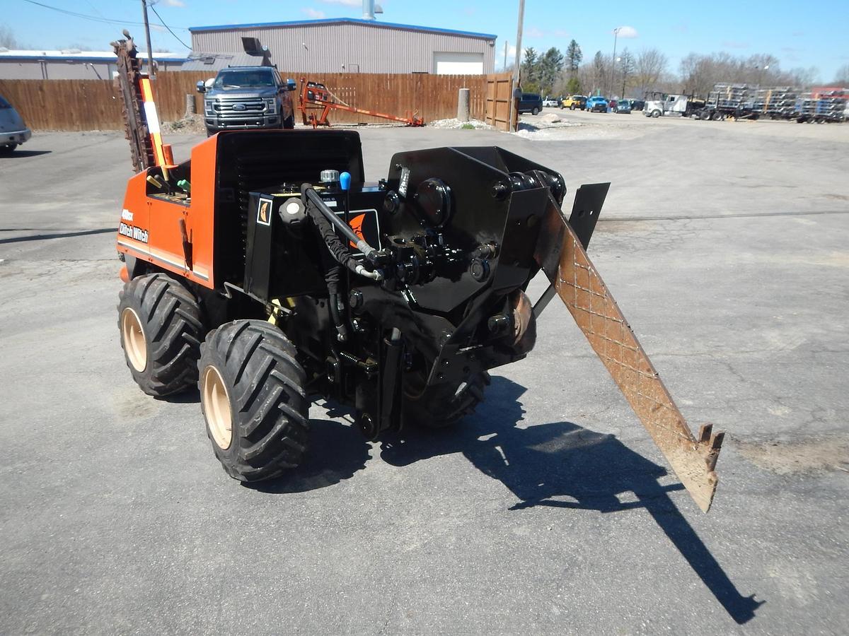 Used 2014 DITCH WITCH 410SX