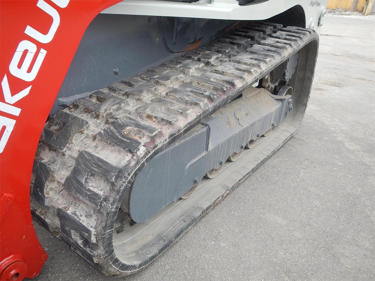 Used 2016 TAKEUCHI TL12V2