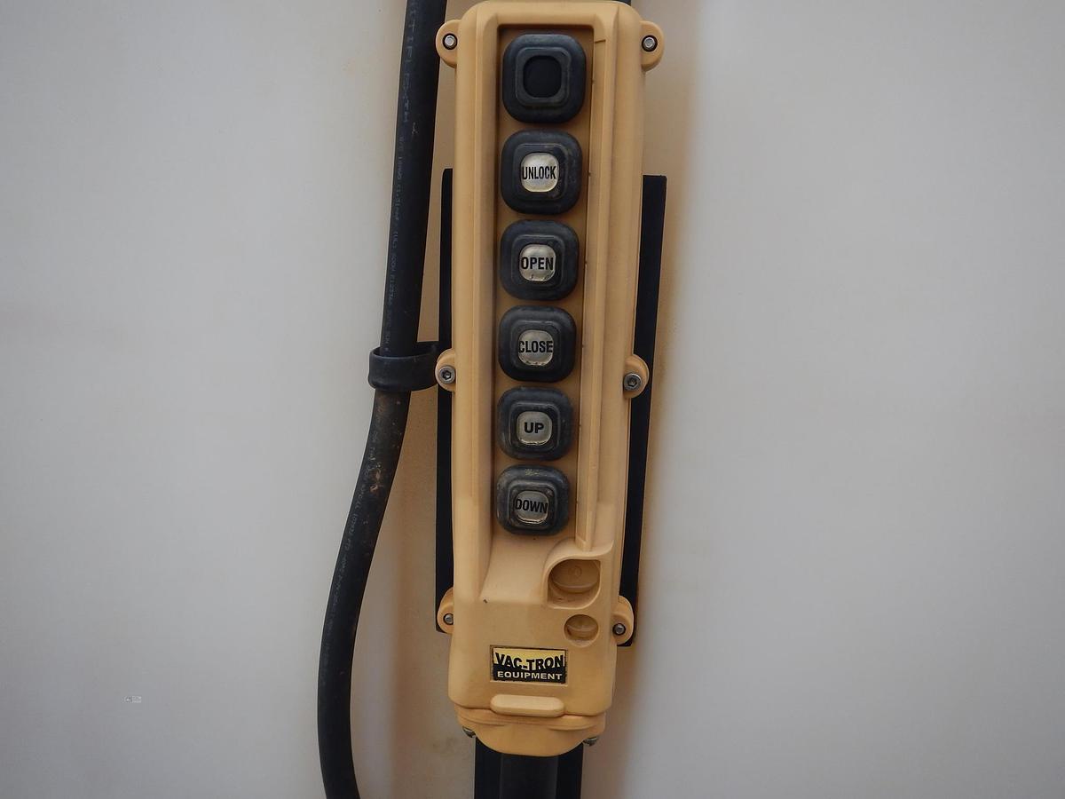 Used 2020 VAC TRON CV573GT