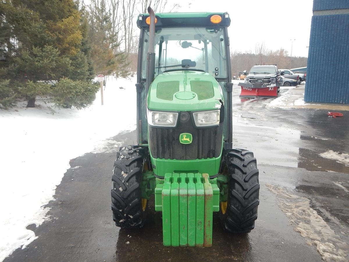 Used 2021 JOHN DEERE 5075GN