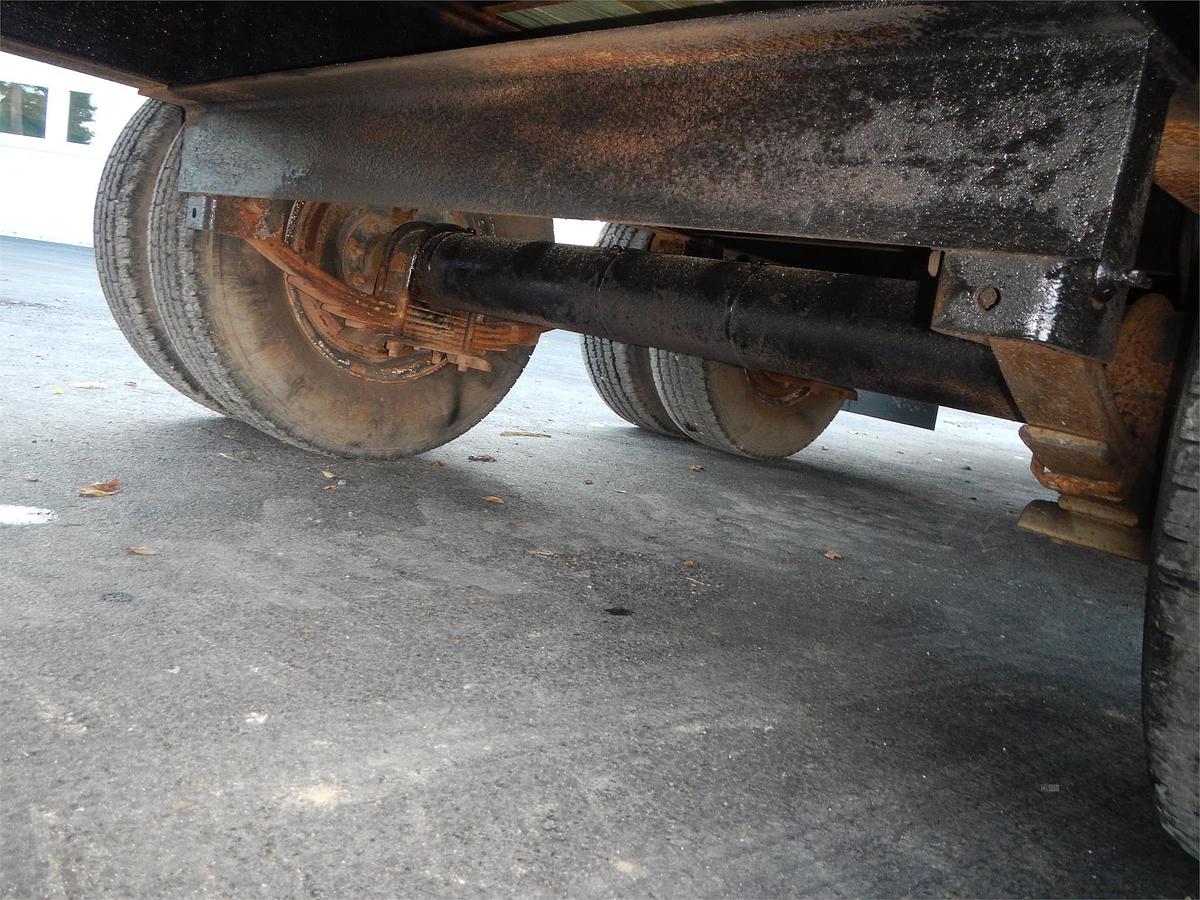 Used 2001 TOWMASTER Fixed Tandem Axle