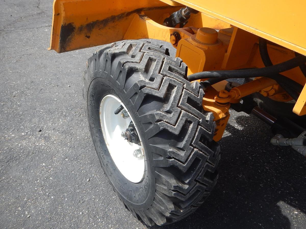 Used 2025 CARLTON SP5014