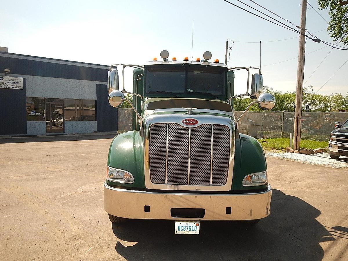 Used 2012 PETERBILT 386