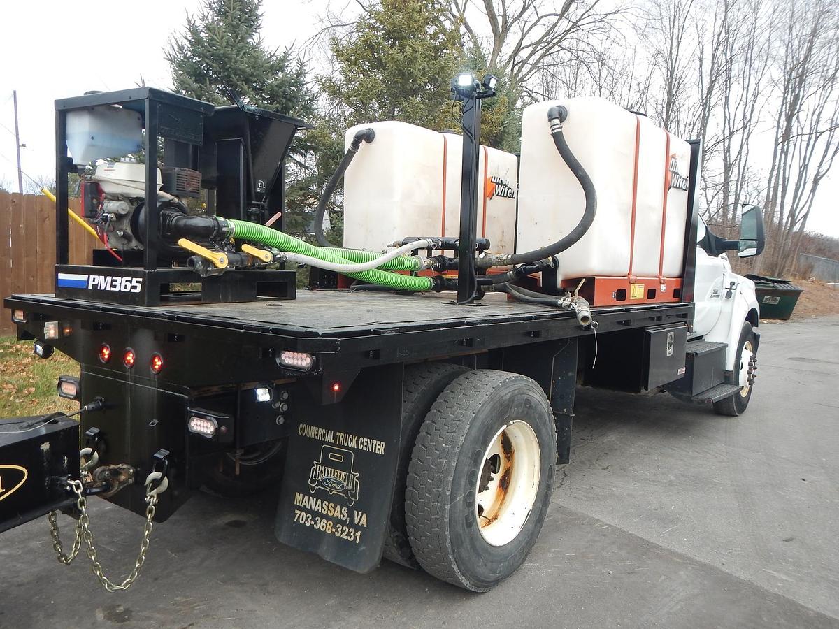 Used 2019 DITCH WITCH JT20