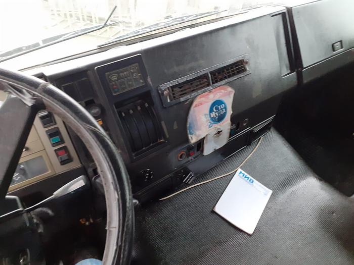 Gebruikt 1992 MAN 35.422 8x4 full steel kipper