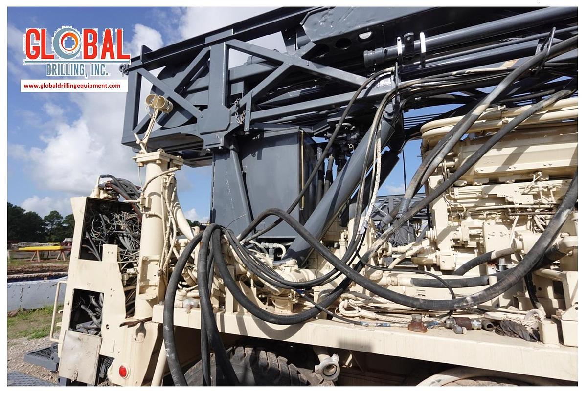 Used 2001 Ingersoll-Rand RD20 II Top Drive/Air Rotary Drilling unit