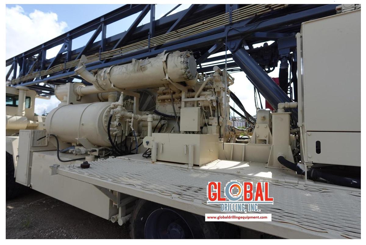 Used 2001 Ingersoll-Rand RD20 II Top Drive/Air Rotary Drilling unit