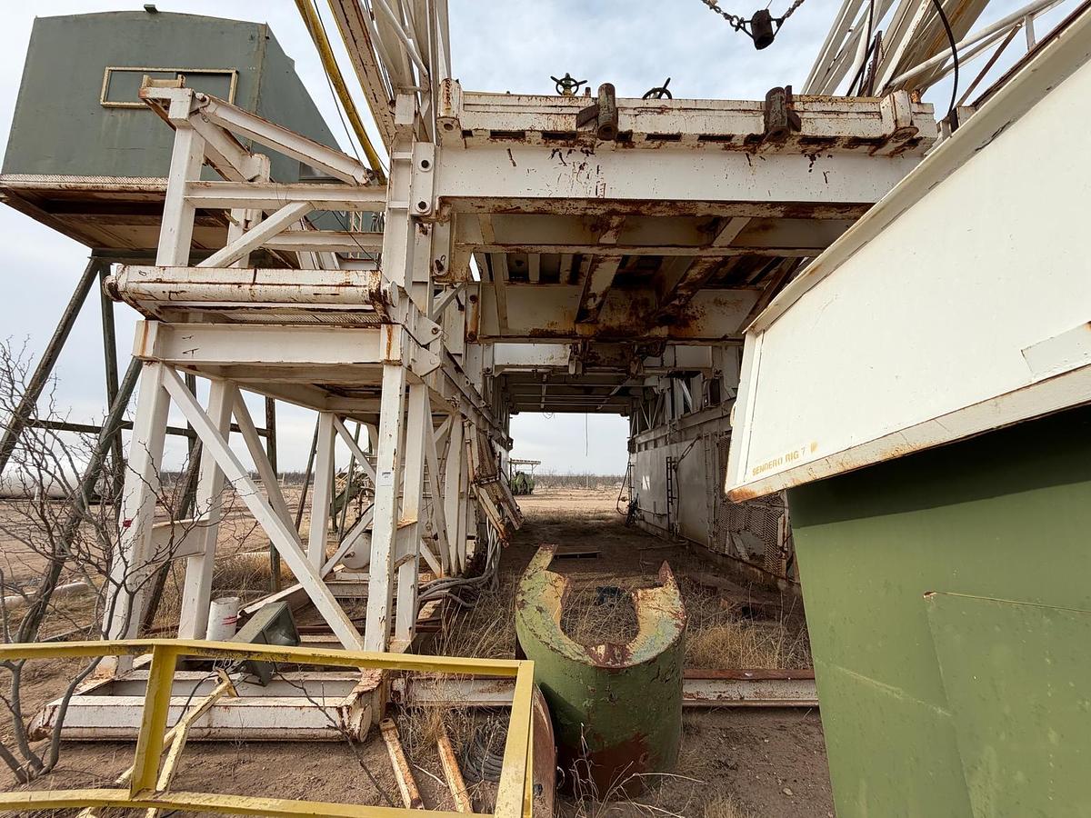 Used BDW 1500 HP Land Oil Drill Rig