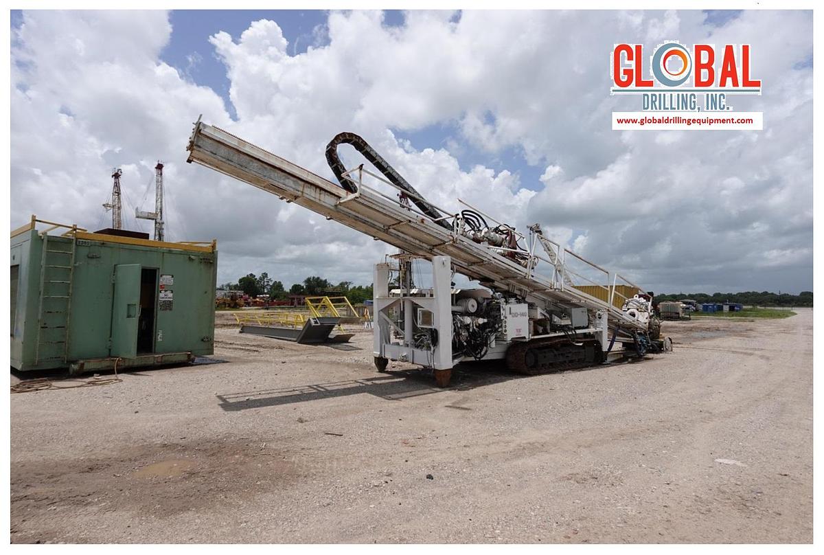 Used Item 0559 : 1999 American Auger DD140 Directional Drill