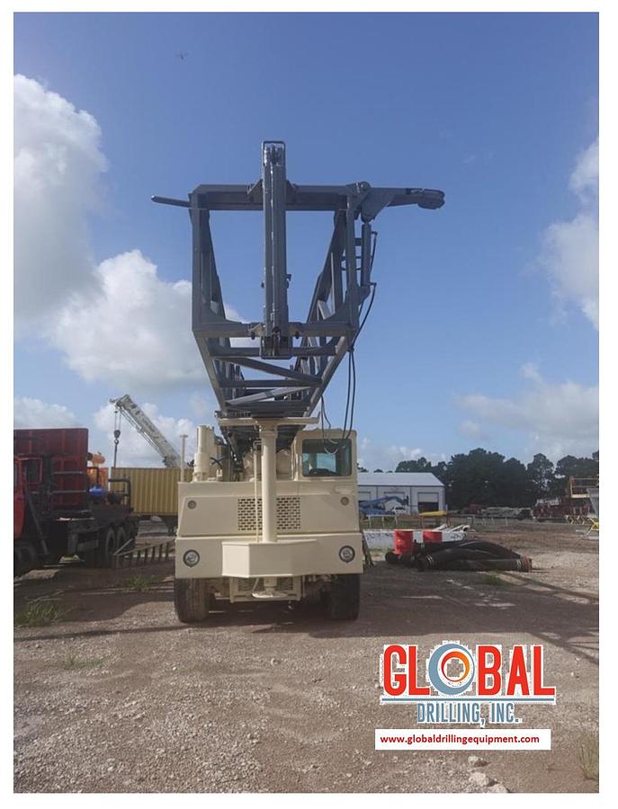 Used 2001 Ingersoll-Rand RD20 II Top Drive/Air Rotary Drilling unit
