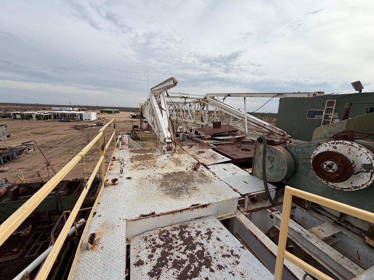 Used BDW 1500 HP Land Oil Drill Rig