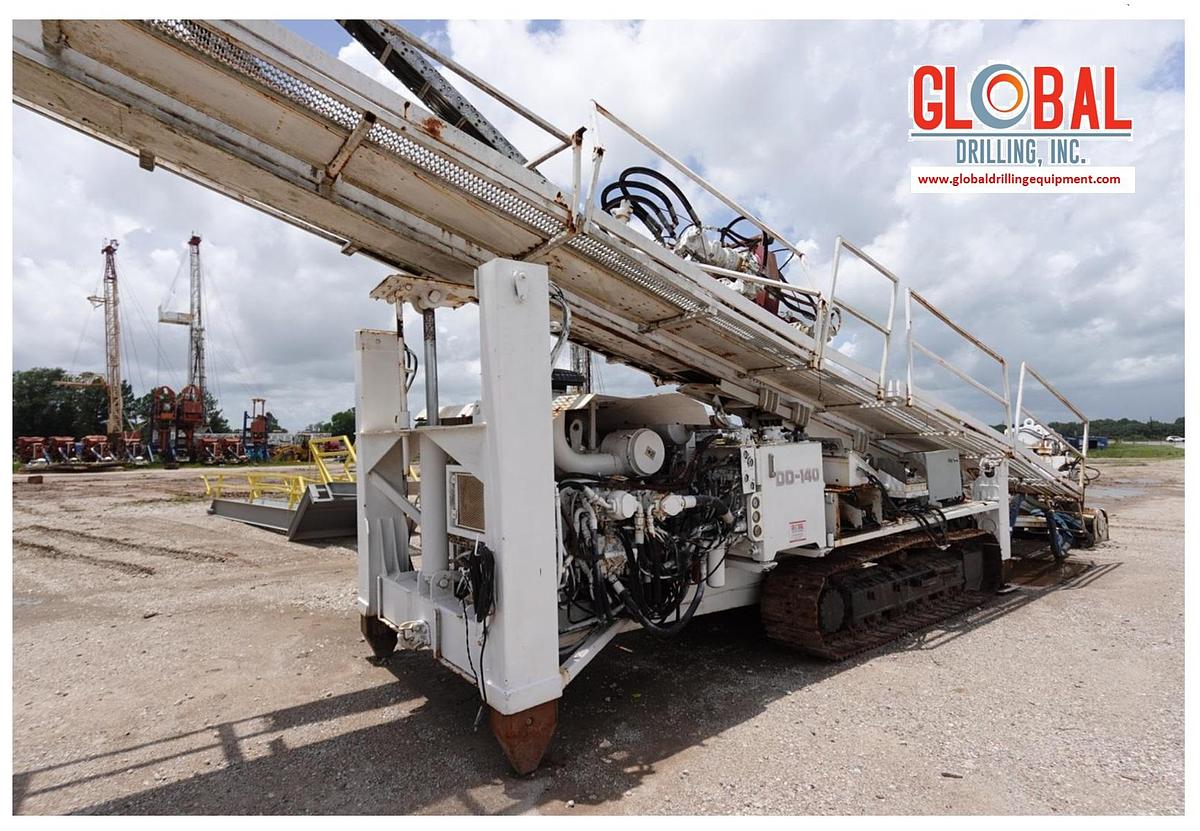 Used Item 0559 : 1999 American Auger DD140 Directional Drill