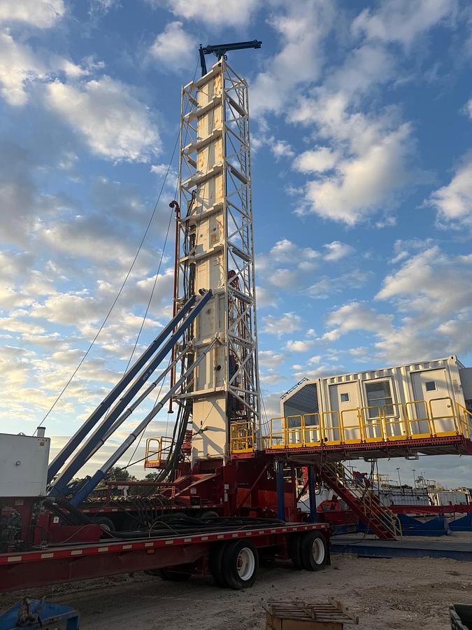 Used 2010 American Augers VR-330 Standard Oil and Gas Drilling Rig