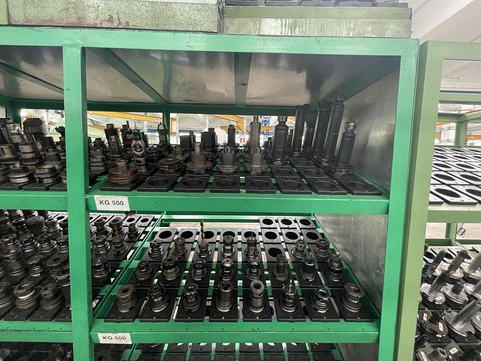 Ottime Centro di Lavoro Verticale MAZAK VTC-800/30SR