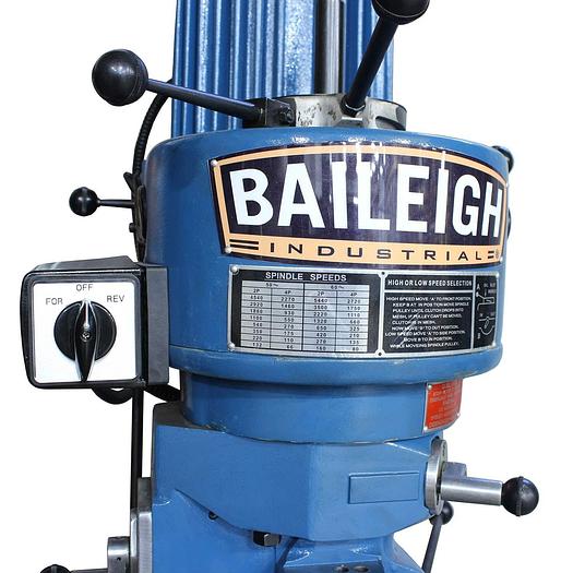 New Baileigh Vertical Mill VM836E for Sale in Southampton, United Kingdom