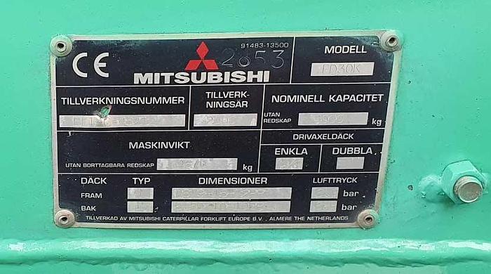 Used 2000 Mitsubishi  Diesel Forklift Mitsubishi FD30K