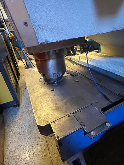 Usato PUNZONATRICE CORI