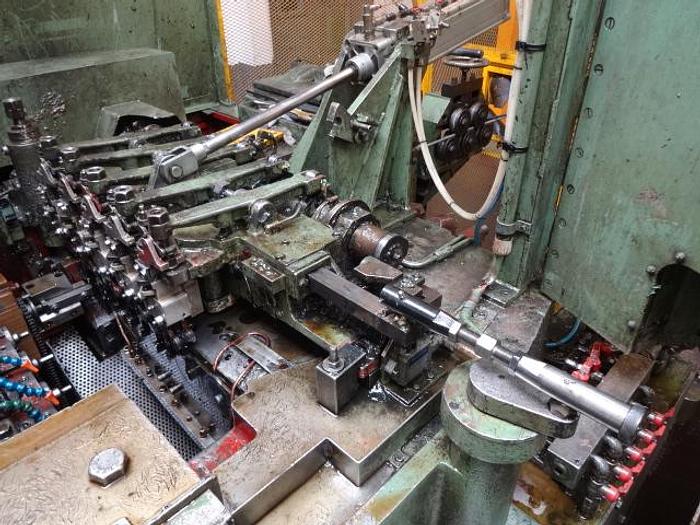 D'occasion NATIONAL machinery Type 625 - Cold former 5 die