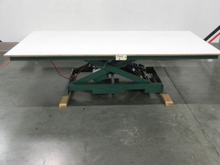 Marcon D-2500-4000 Lift Table
