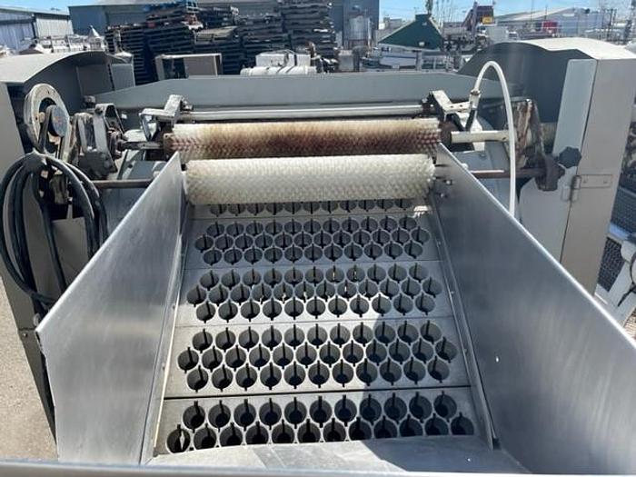 Used Herbort Model 27 Plum Pitter / Halver