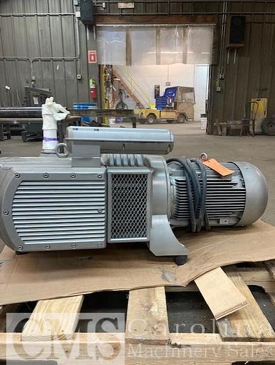 Used 2019 Becker 8 HP Vacuum Pump