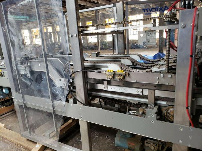 Used Douglas Axiom Wrap around case packer for Sale at ND Industrial