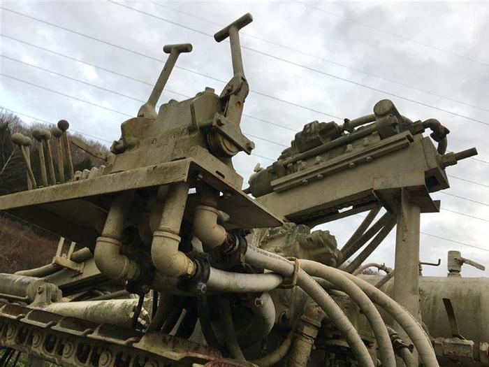 Used 1986 Ingersoll-Rand CM 351 Drill Rig Crawlair