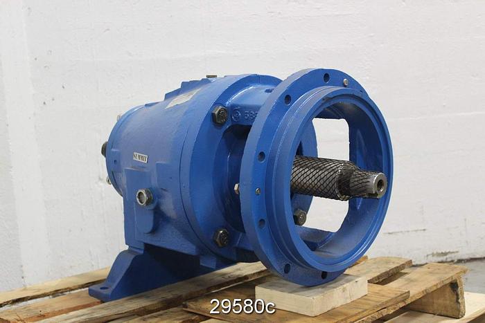 Unused Goulds 3175 Power End #29580