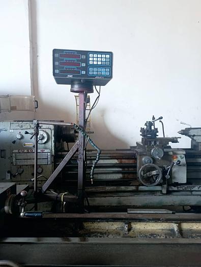Used Giana 280 Lathe Machine
