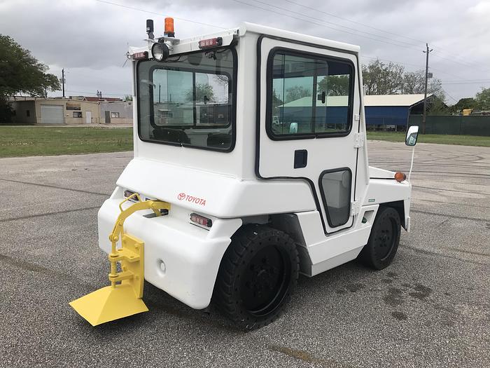 Used 2012 Toyota 02-2TDU25