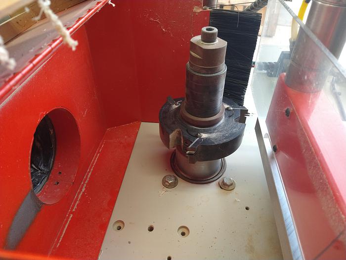 Used UNIQUE 313 MITERED DOOR MACHINE