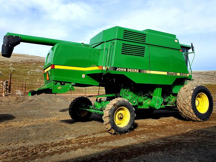 Used ** Auction ** 1996 John Deere 9500 SideHill Combine w/ 25' Header