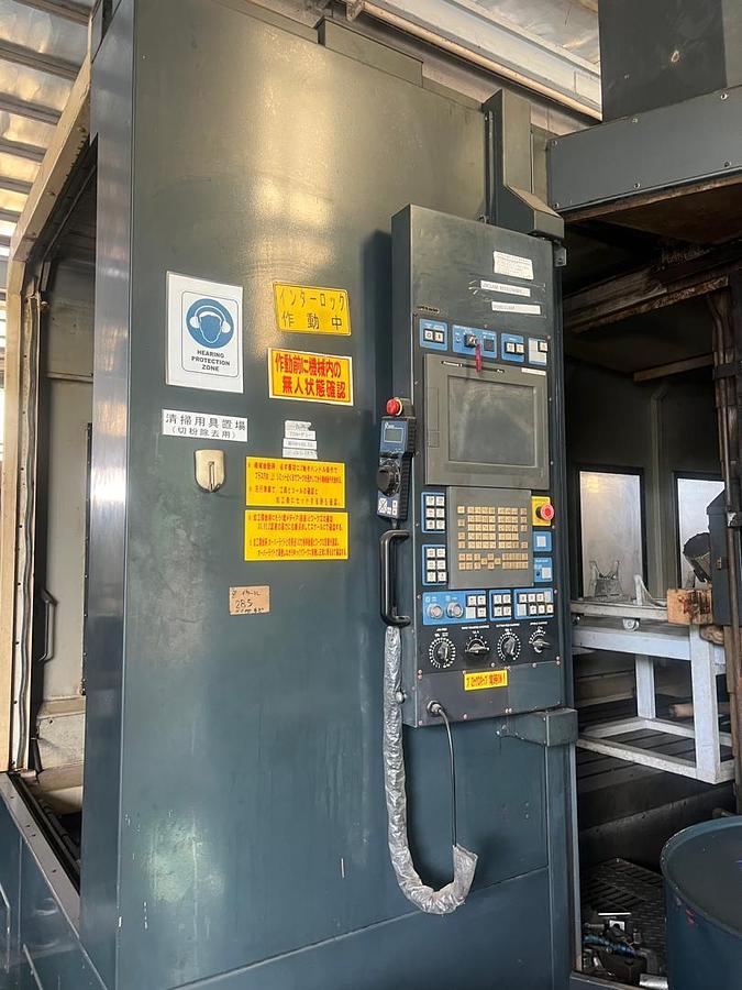 Used Makino MCC2013 CNC Horizontal Machining Center