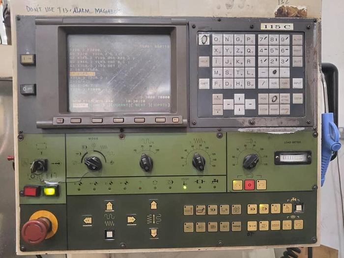 Used Year 1999 Victor 105 CNC Milling Machine
