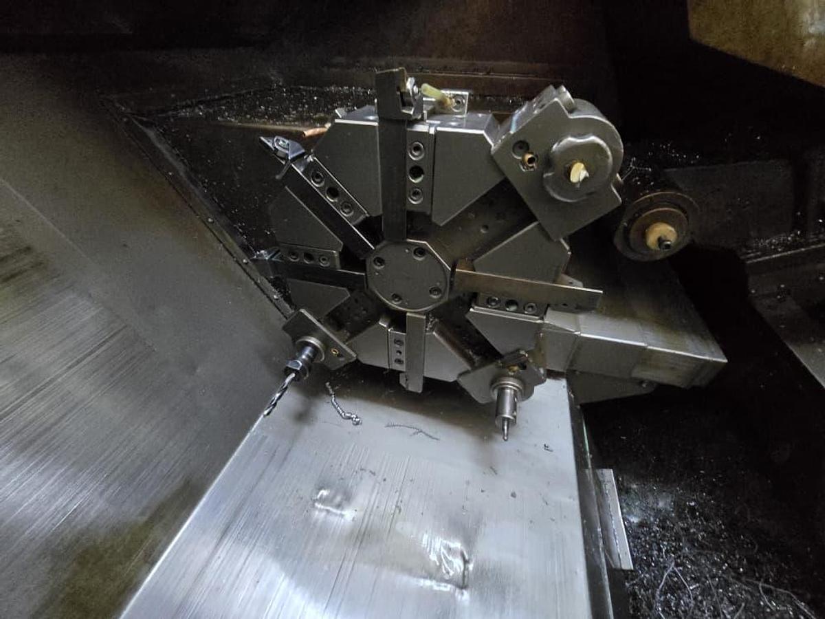 Used Victor VT Plus-20 CNC Lathe